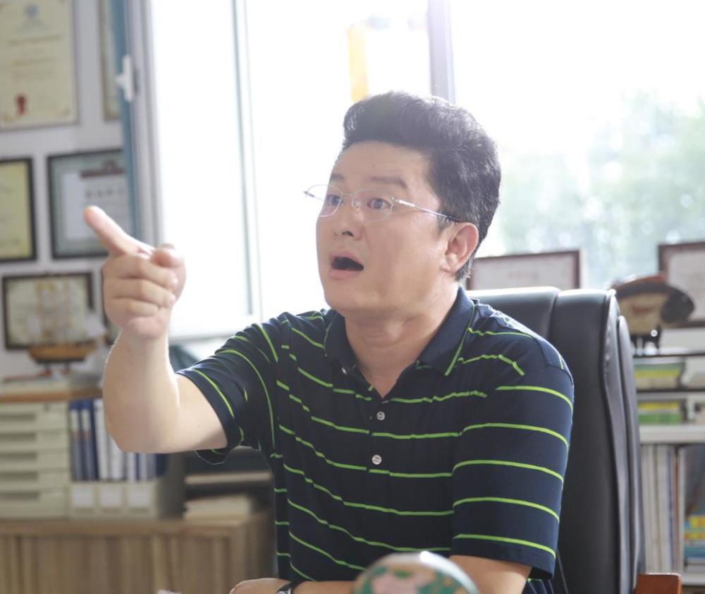 现实生活中的老婆,竟是我们熟悉的她!