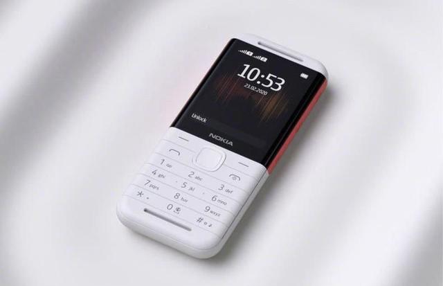 诺基亚220 4g来了!299元有味道