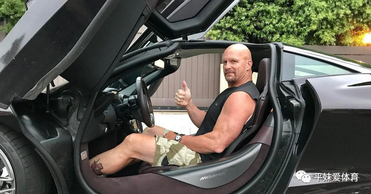 拥有数台豪车的wwe明星,塞纳酷爱收藏名车,强森的车造价不菲