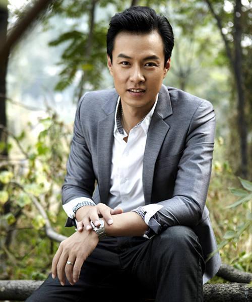 猎狐刘伟出道20年戏红人不红与妻子相亲认识恩爱有加