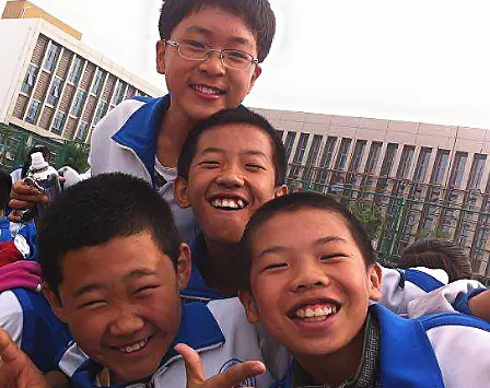 小学生的qq特别关心都是谁看完05后的回答90后表示慌了