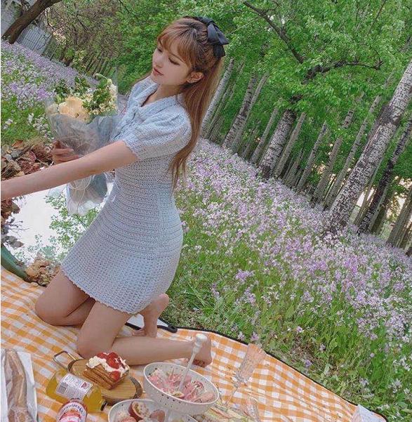 周扬青|网红变富婆？周扬青为名下店铺做宣传，一件T恤卖价上万还秒光