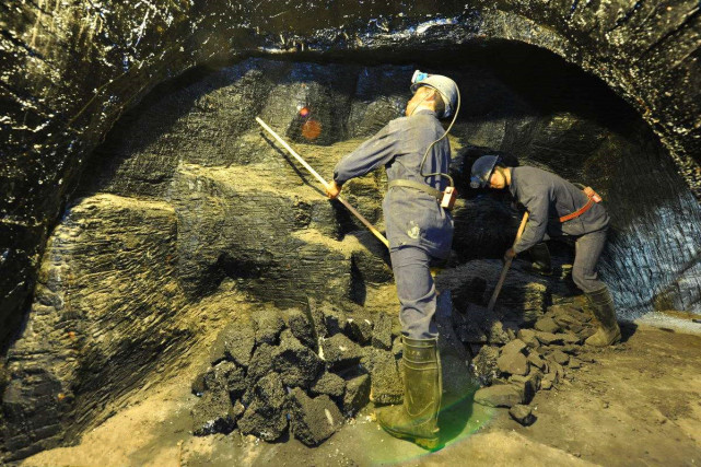 此人原是美国采矿工,到中国出差却发大财,回国后直接当选总统