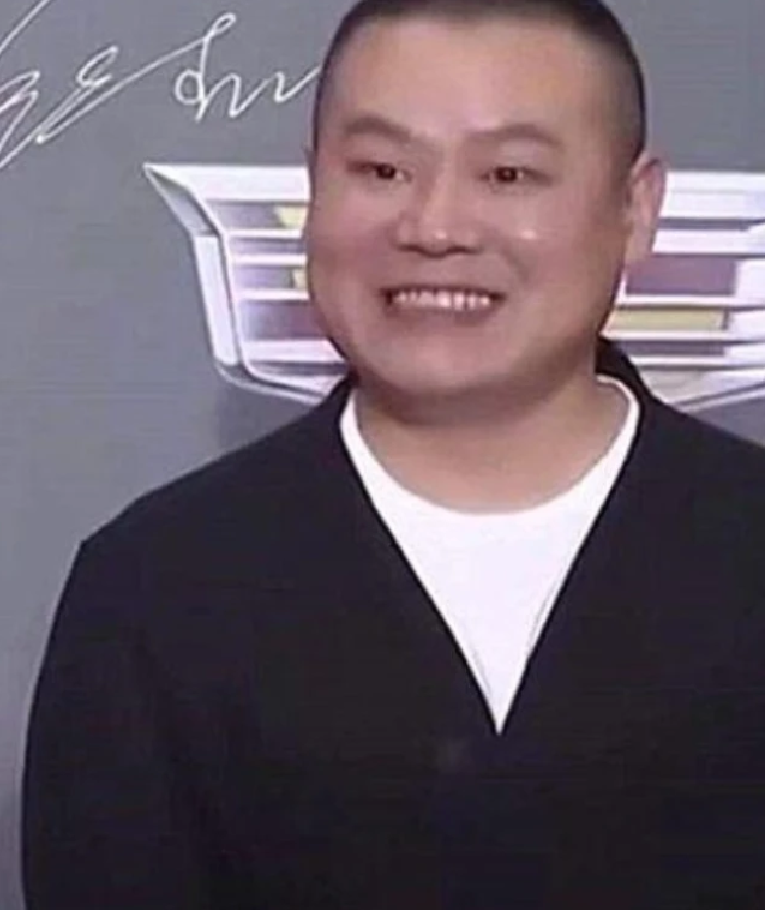 杨紫王俊凯一脸无奈,看到岳云鹏:原谅我笑出猪叫!