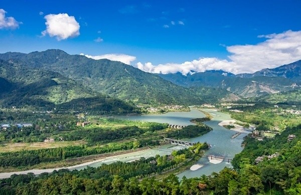 5月1日,記者從四川省文化和旅遊產業領導小組辦公室獲悉,