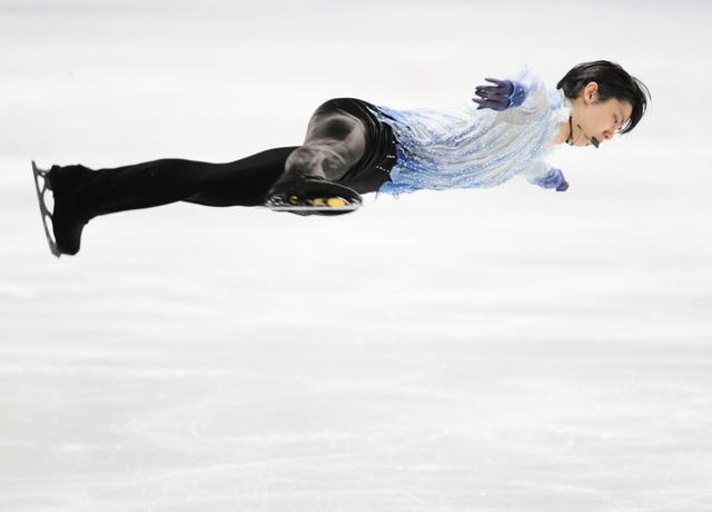 甜甜圈羽生结弦这个名字甜美的花滑旋转动作竟这么难