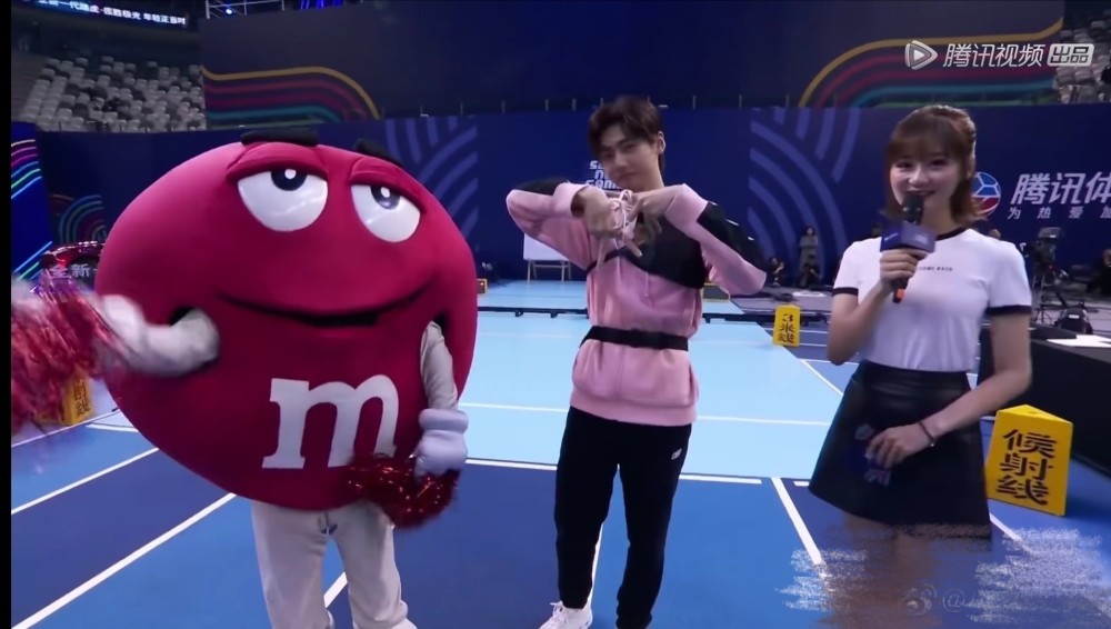 r1se 人在r的手势在_腾讯新闻