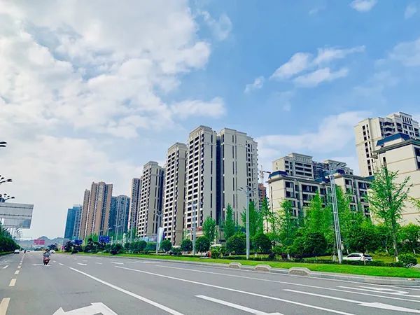 今天坨坨就带大家往北走,看看北部新城为啥成为大家买房"上车"的首选