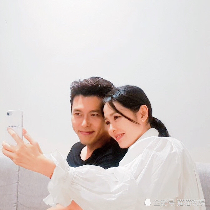 要官宣了d社凌晨1点半表白玄彬孙艺珍3张配图暗示真实关系