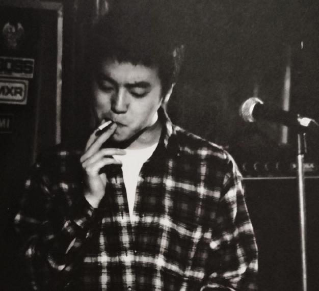 昔日离婚细节流出窦唯主动透露第三者王菲爆哭后仍选择结婚