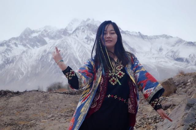 新疆塔县之行遇到了白雪公主还有美丽的加玛丽夏热瓦娜