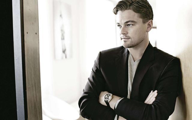 而现在莱昂纳多也被时间变成了大叔,不过除了那个玩水枪的照片有点辣