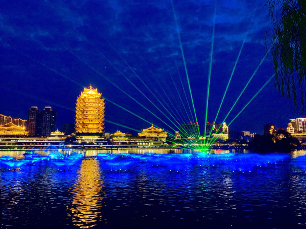 眉山东坡城市湿地公园音乐喷泉重新开启