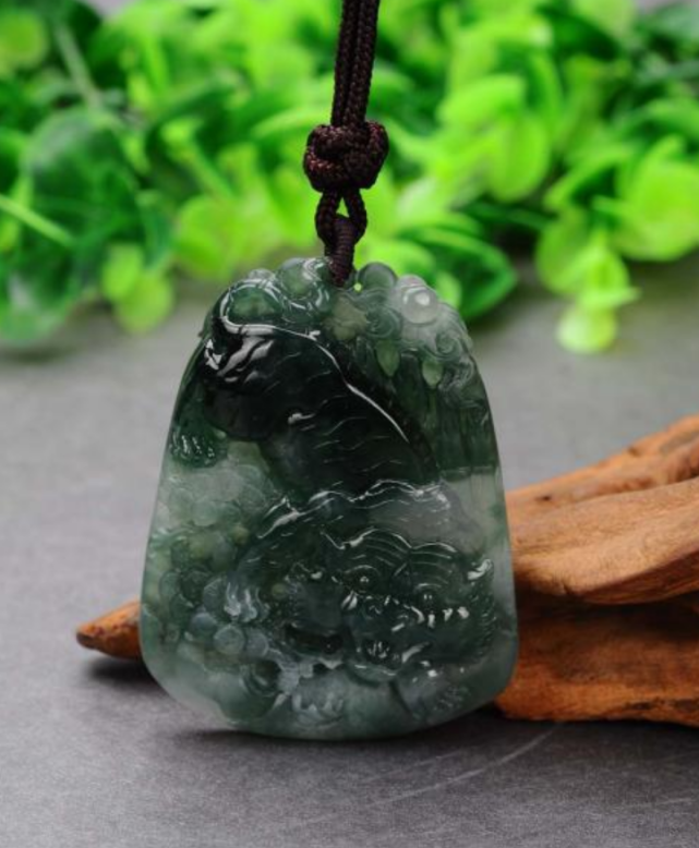 油青种翡翠已经成了市场新宠,你还在嫌弃它档次不够高?