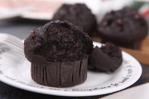 颜色全黑也不影响食欲,这五种黑色食物你吃过吗?都挺美味的