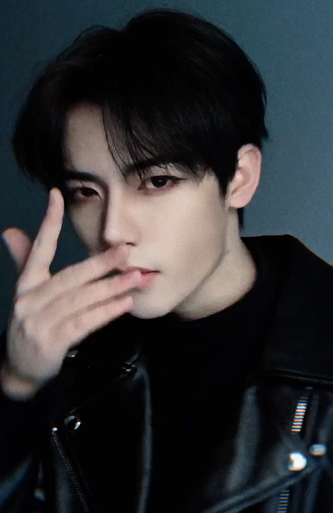 获200万网友点赞的漫画脸男网红,刘煜城是现在一个短视频软件上面很火