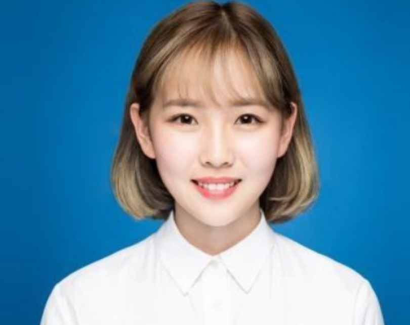 女孩子拍证件照时记住这3个小心机轻松拍出女神照
