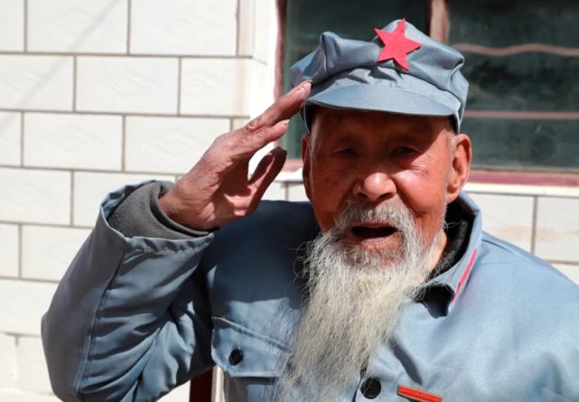 103岁老红军:解放大西北后,返乡务农