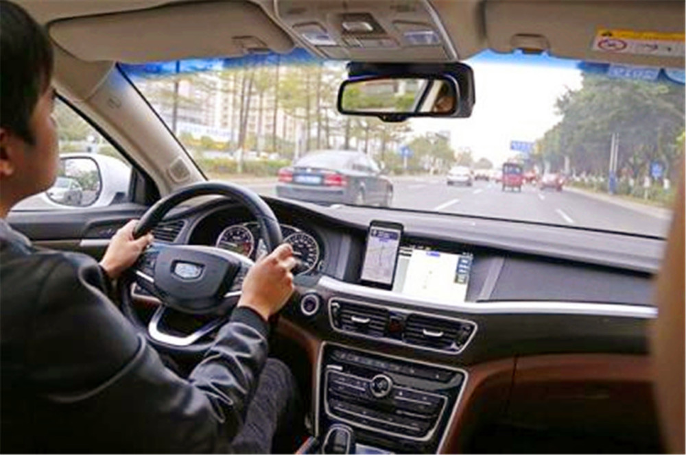 上下班多远的距离才适合开车专家不到这个数就亏大了