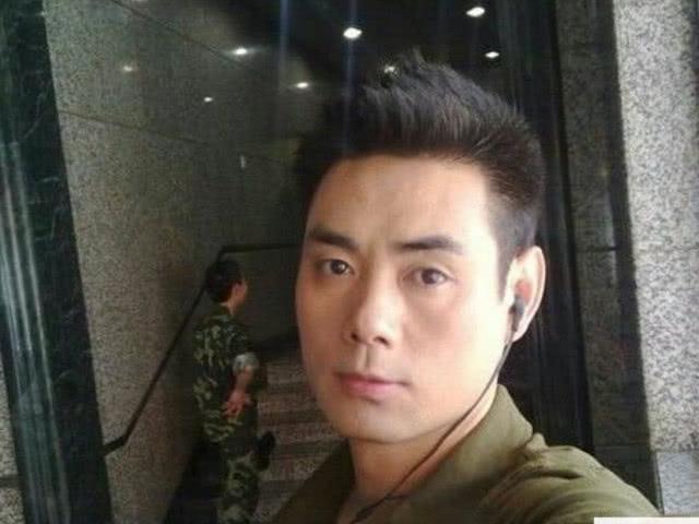 以为《陈翔六点半》都是素人演员,看到来历之后,一个比一个名气大