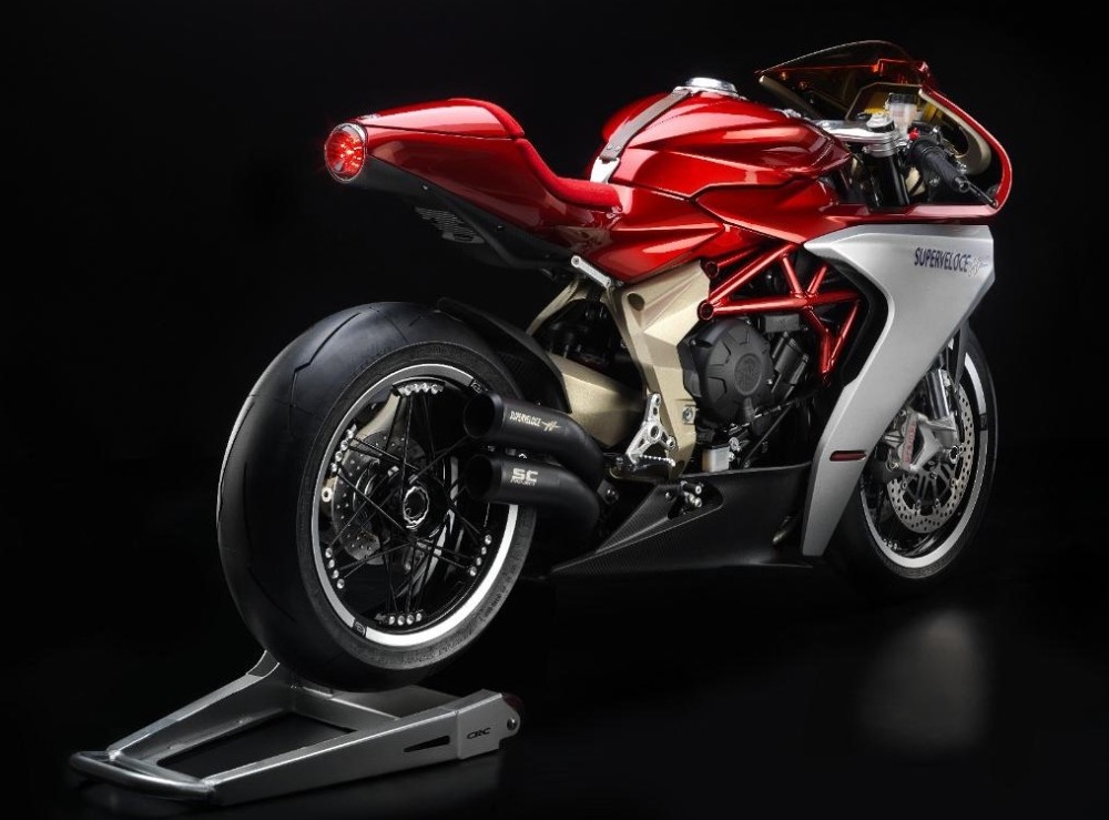 mv奥古斯塔800 serie oro日本售价352万日元