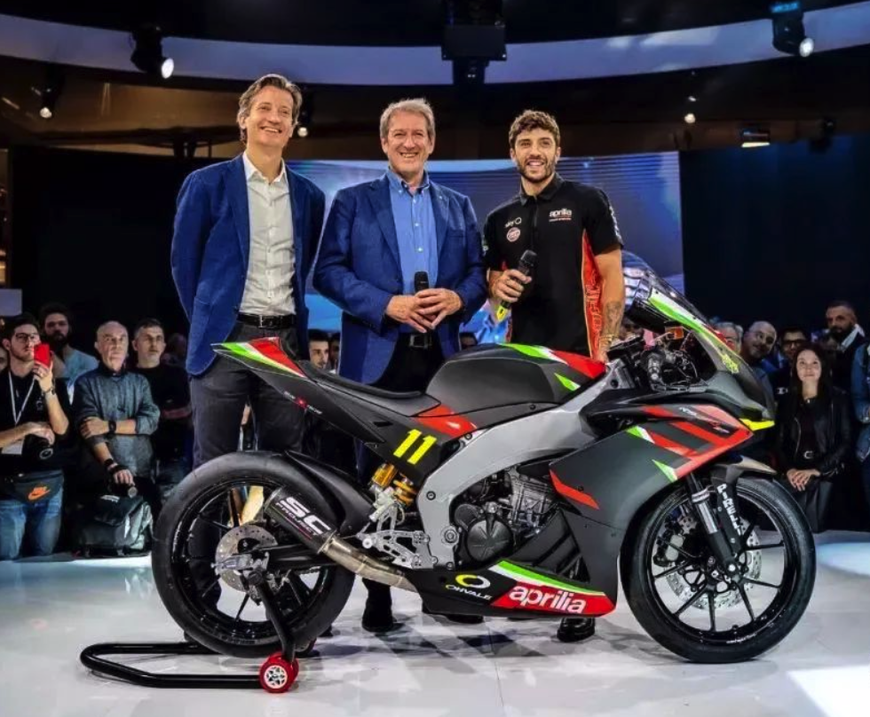 阿普利亚推出单缸rs250sp跑车售价高达约75万元