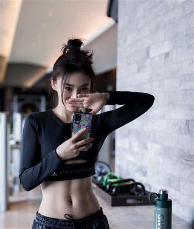 女生155-165cm标准体重对照表来了,若你