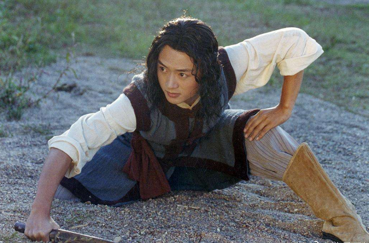 《太玄经》中的"蝌蚪文"之前,他就已经学成了炎炎功和罗汉伏魔神功