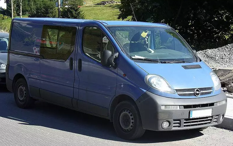 其同平台车型更多了菲亚特,为欧宝 vivaro,菲亚特的talento,日产 nv