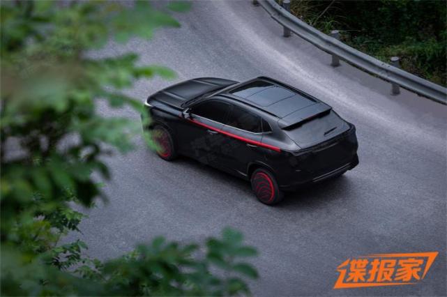 搭蓝鲸NE1.5T动力 长安欧尚X5谍照曝光