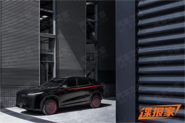 搭蓝鲸NE1.5T动力 长安欧尚X5谍照曝光