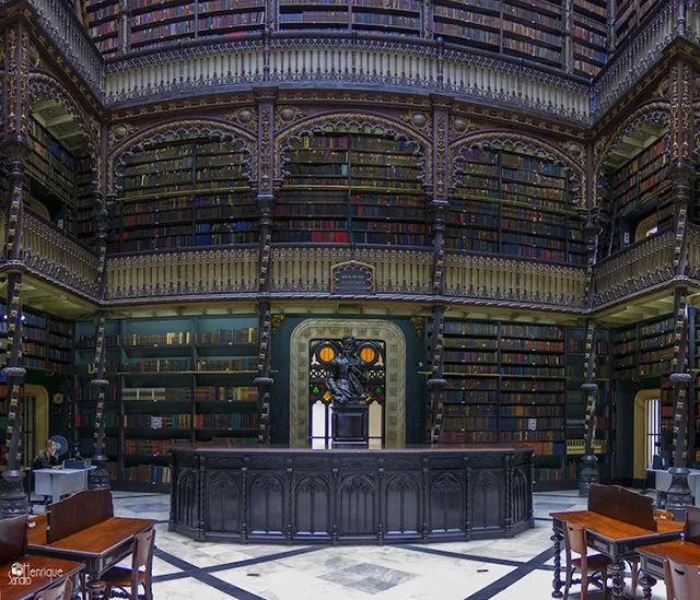 捷克·布拉格|设计师喜欢的100座图书馆，中国才占两个？