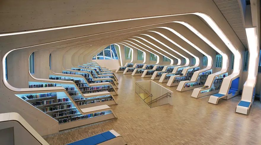 捷克·布拉格|设计师喜欢的100座图书馆，中国才占两个？