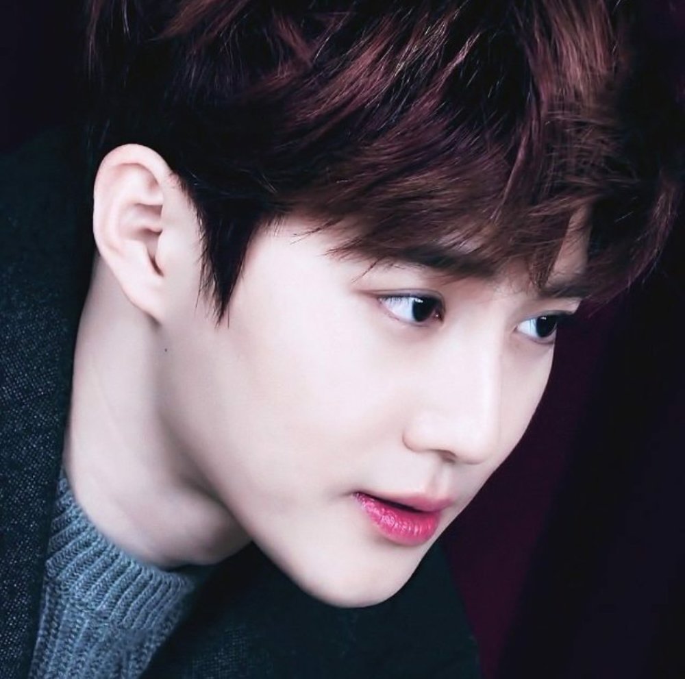 简讯!exo队长金俊勉suho将在5月14日入伍