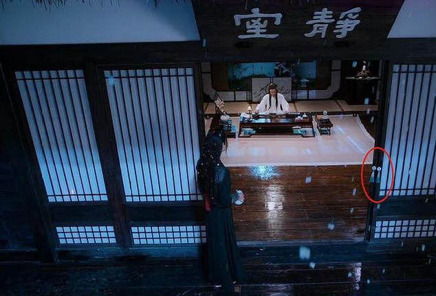 然而静室中,蓝湛藏得最深的还不是这些表面的东西