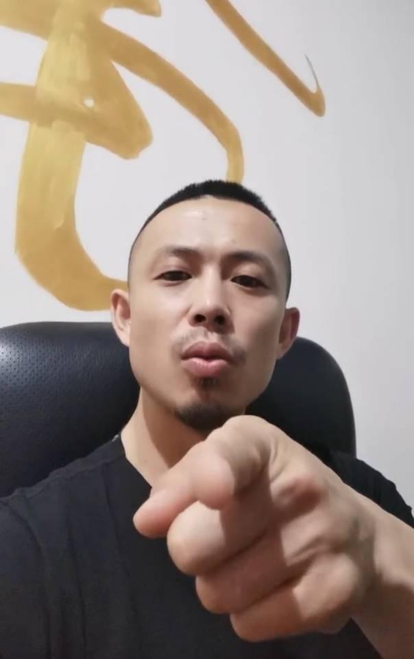 李景亮,神兽玄武,甚至是业余泰拳教练太古雷龙,一龙都没敢答应,也许他