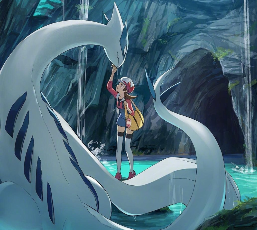 凤王护主,盖欧卡在自家后院遨游!这样跟神兽相处不香吗?