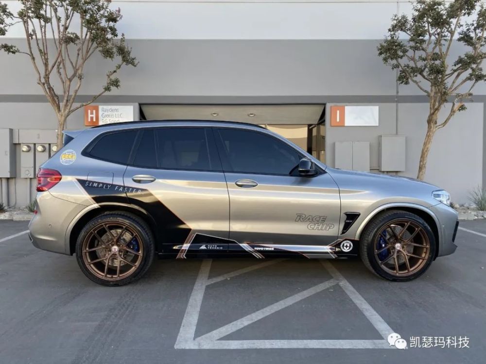 新款宝马x3mx4m改装升级hre顶级轮毂只为追求更加的安全