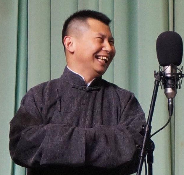 ","简介比作品搞笑","是自己记忆出现了差池,他没有德云社的学习经历