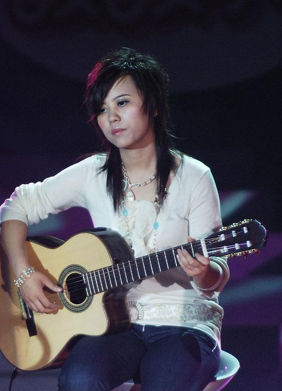 星里话对话06超女①丨韩真真许飞说我们在节目里演戏这不能忍