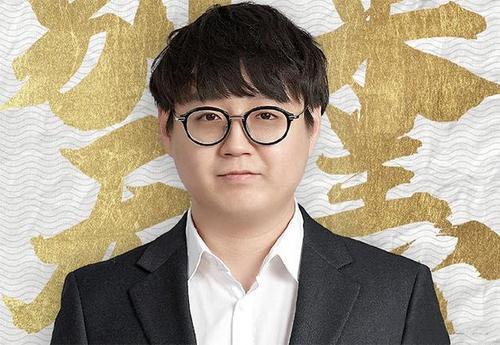 Mata被RNG辞退？Doinb直播透露RNG已经把教练炒鱿鱼了