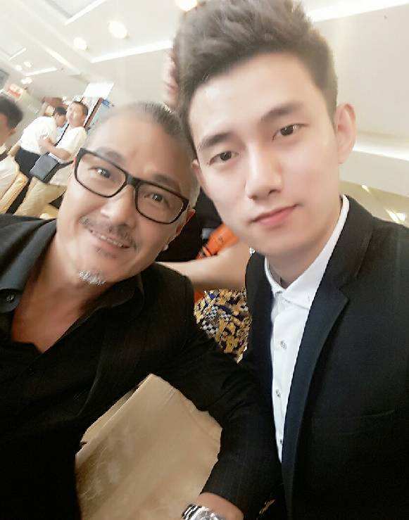 阿哲身边人相继离去?是人品的恶劣,还是现实的残酷?