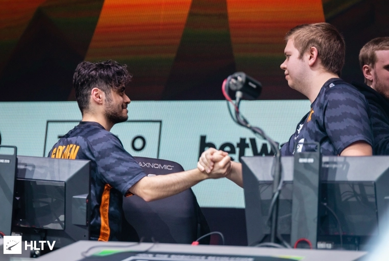 hltv排名2020_英雄联盟HLTV2020剑圣排行榜瑞典斧王JW登顶(2)