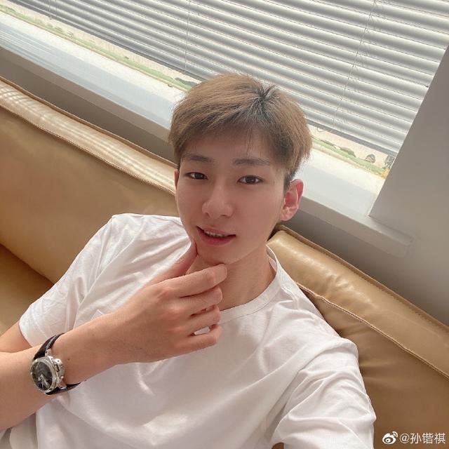 在辽宁男篮,始终有一种称呼,叫做小将,例如小将郭旭,小将丛明晨,希望