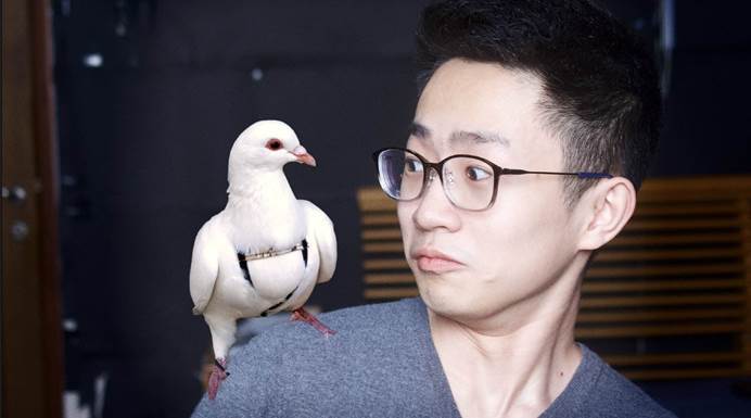 老师好我叫何同学3天粉丝突破80万故事得从被学姐拒绝开始