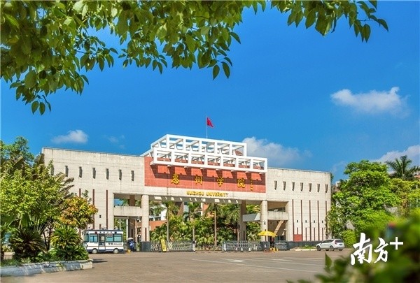 惠州学院照片图片