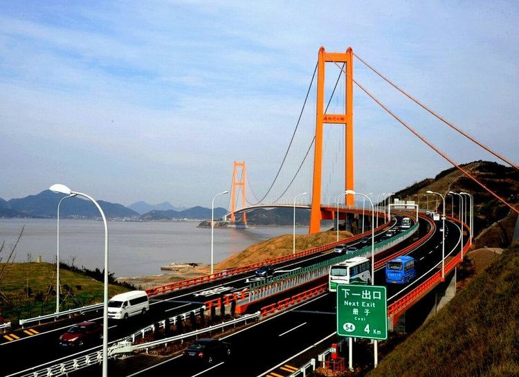 瞰17座全球主跨超千米的著名悬索桥