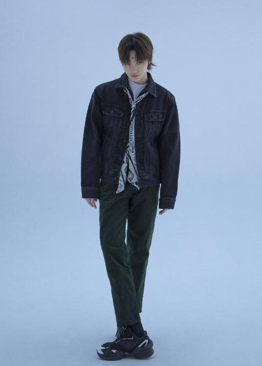 刘也"碎花连体裙"演绎时尚,不同风格硬照,时尚表现力满分了