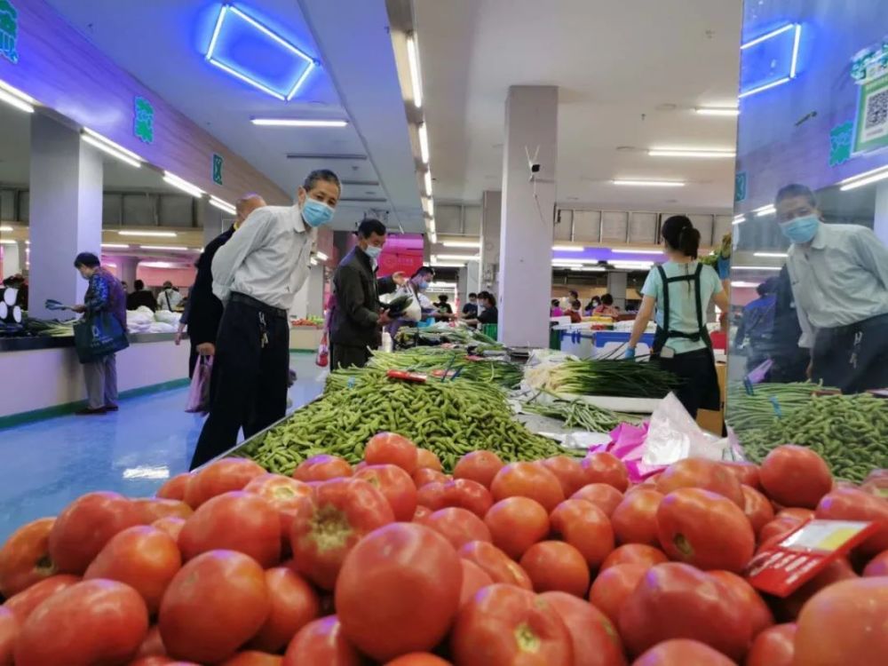 买菜的黄石人快看 市内最大的农贸市场开业啦 腾讯新闻