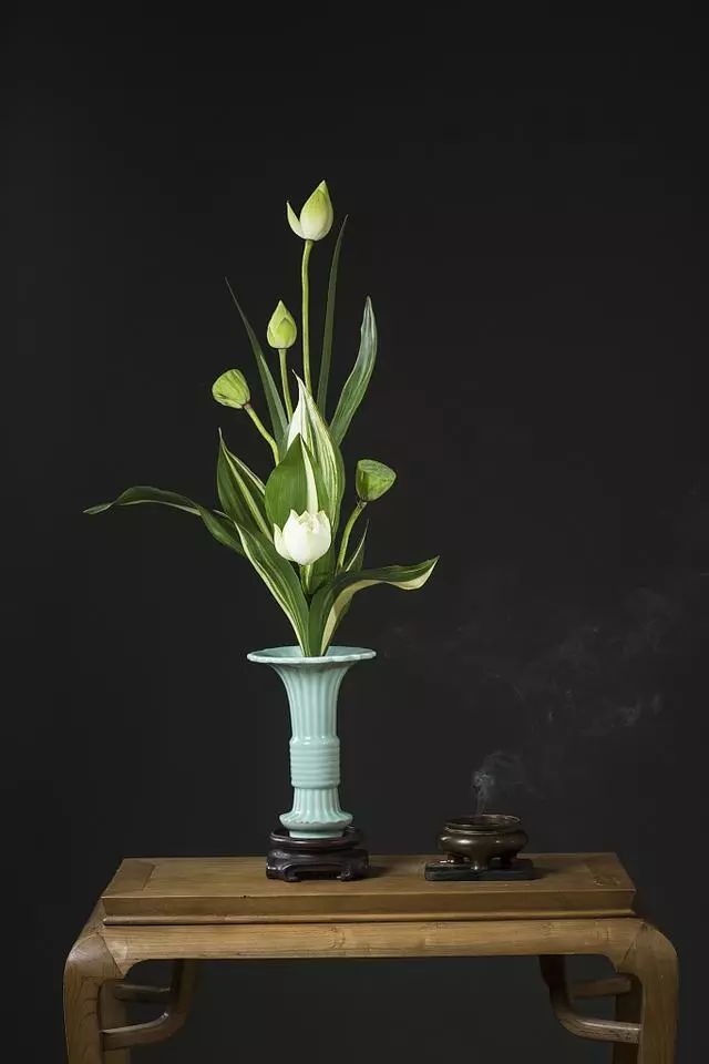 宋代插花真难懂毕竟里面有顶级审美恢弘的宇宙观